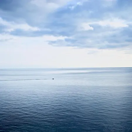 Vue Exceptionnelle Debut Cap Corse La Pier Noire Apartment